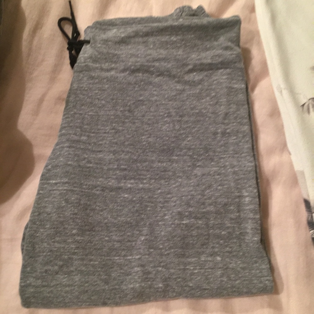 Monroe Capri sweats super soft